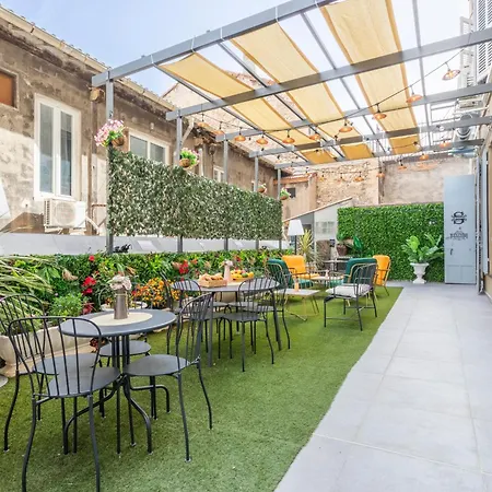 Adira Montgrand 2 Etoiles