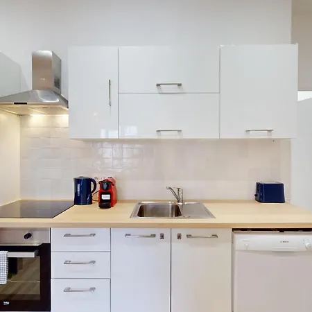 Apartment T3 Spacieux - Proche Gare - Entierement Renove