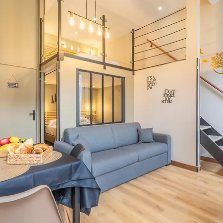Adira Montgrand 2 Etoiles Apartment *