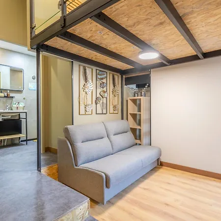 Adira Montgrand 2 Etoiles