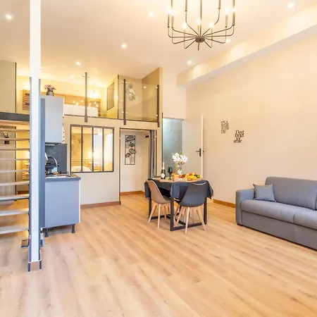 Adira Montgrand 2 Etoiles Apartment Marseille