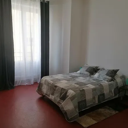 Confort Apartment *
