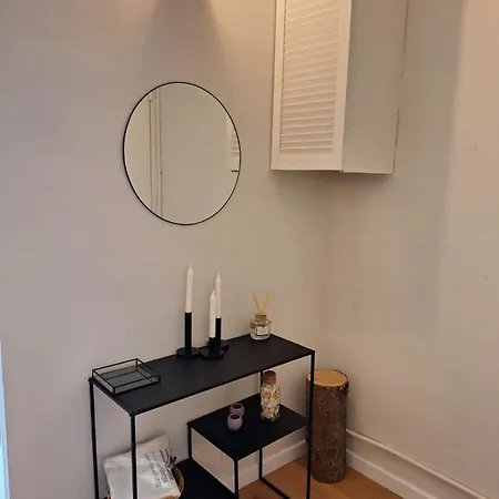 Velodrome-borely Apartment