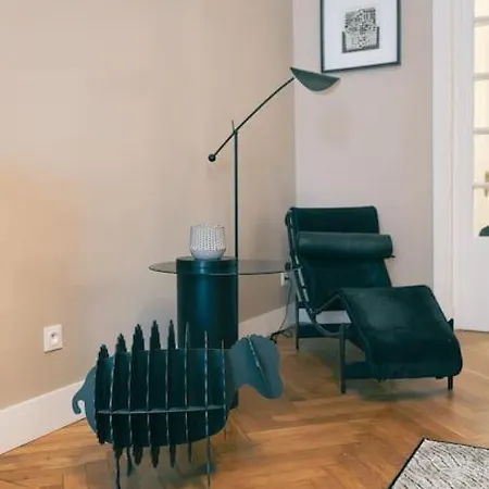 Apartment Standing, 8 Pers *