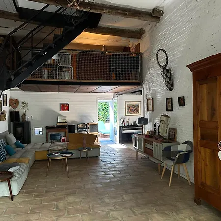 Loft Des Chartreux - 150m2 4 Hammam Piscine Centre-ville Holiday home Marseille