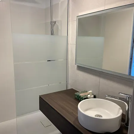 Michelet St Jacques Saxo Apartment *