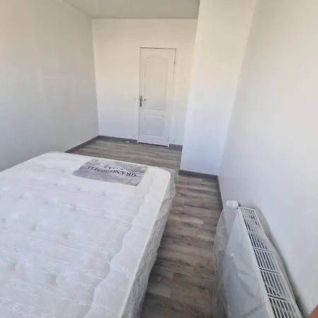 T5 4 Apartment Marseille