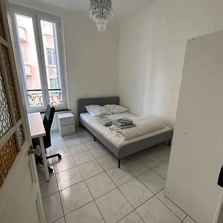 Apartment 150 M De La Des Catalans Marseille