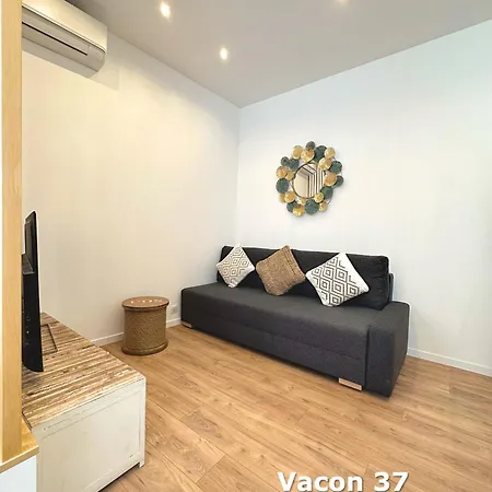 Du Vieux Port Aparthotel 4*