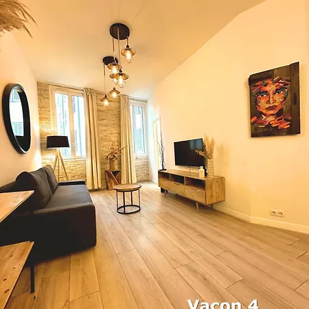 Du Vieux Port Aparthotel