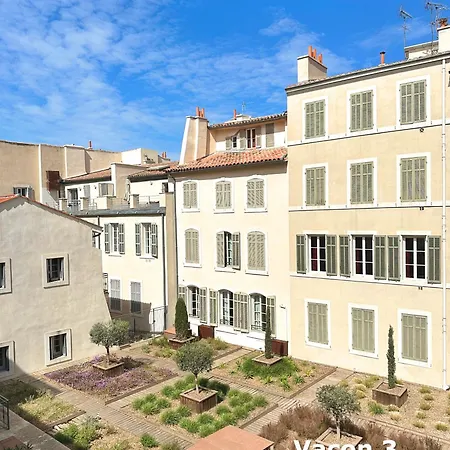 Du Vieux Port 4*