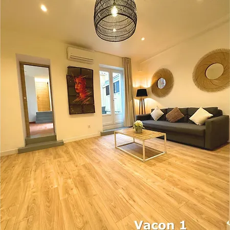 Aparthotel Du Vieux Port 4*