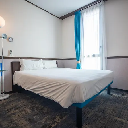Toyoko Saint Charles Otel
