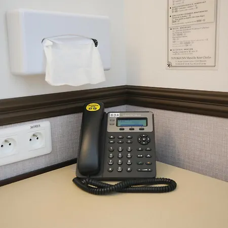 Toyoko Saint Charles Otel