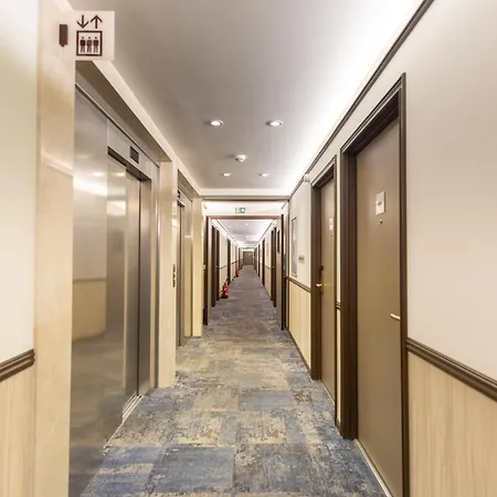 Toyoko Saint Charles