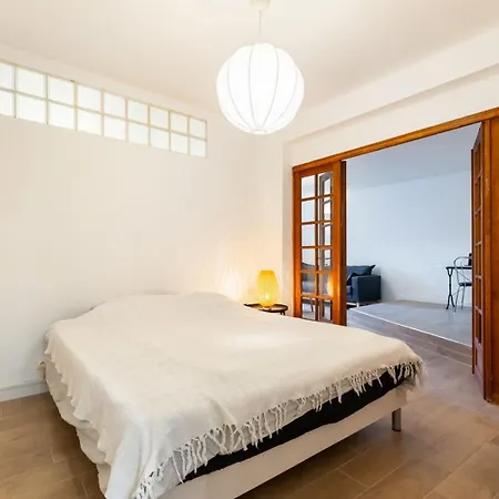 Apartment Bord De *