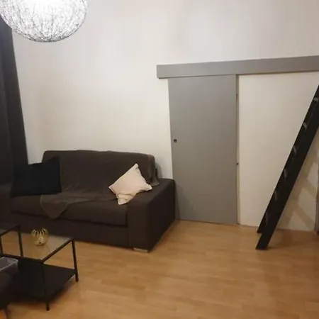 Joli T1+ Bien Situe Dans Le 6eme De Marseille, Proche Commodites * Marseille
