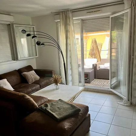 Apartment Location T3 *