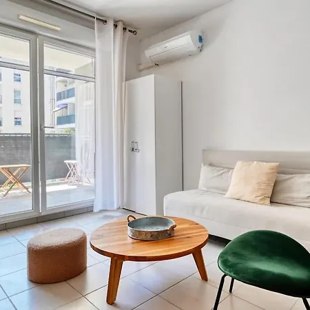Apartment Paillas - T3 Climatise Avec Balcon Et Parking Marseille