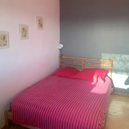Joli Avec Belle Terrasse