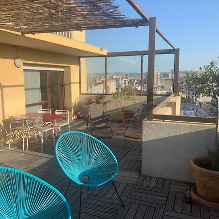 Joli Avec Belle Terrasse Apartment Marseille