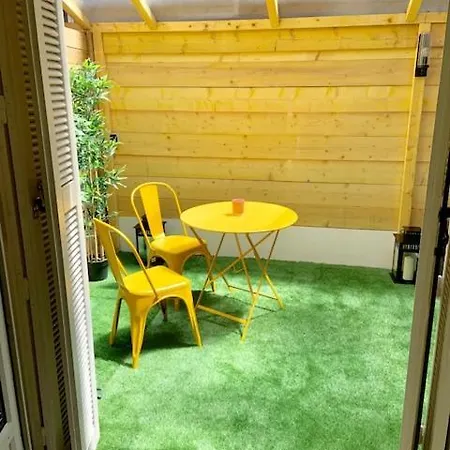 La Roze Du Vieux-port Apartment *