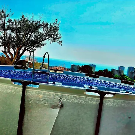 50 Nuances De Bleu * Marseille