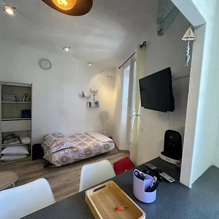 Etoile De Magnifique Deco Et Sable Fin, Votre Sejour A Commence Ici, Centre-ville *