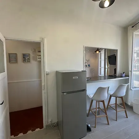 Etoile De Magnifique Deco Et Sable Fin, Votre Sejour A Commence Ici, Centre-ville Apartment *