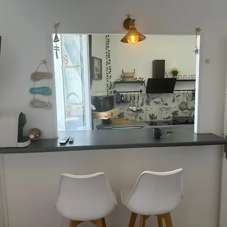 Apartment Etoile De Magnifique Deco Et Sable Fin, Votre Sejour A Commence Ici, Centre-ville *