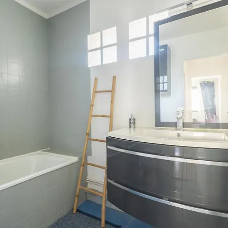 Le Nid Du 5eme Apartment *