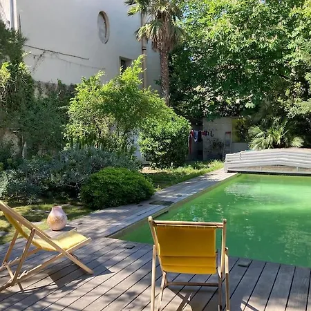 Grande Jardin Et Piscine A Endoume * Marseille