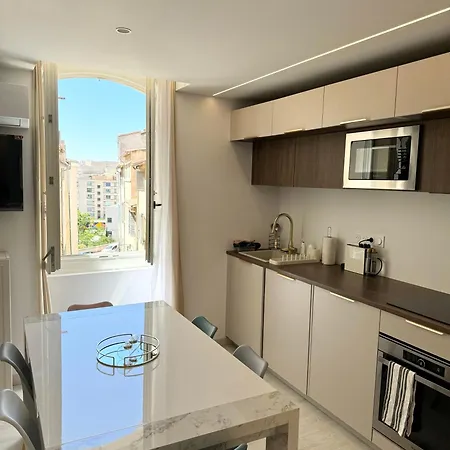 Apartment T3 - Le Panier *