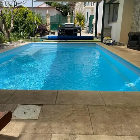 Avec Piscine *