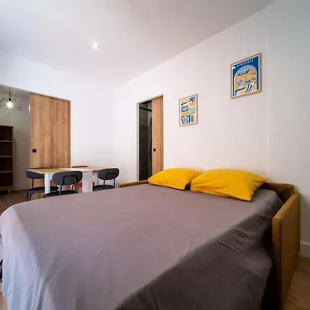 Appartement High Standing - Jardin & Climatisation - Les Freres De La Loc' Apartment