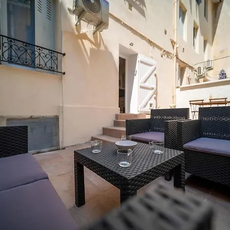 Appartement High Standing - Jardin & Climatisation - Les Freres De La Loc' *