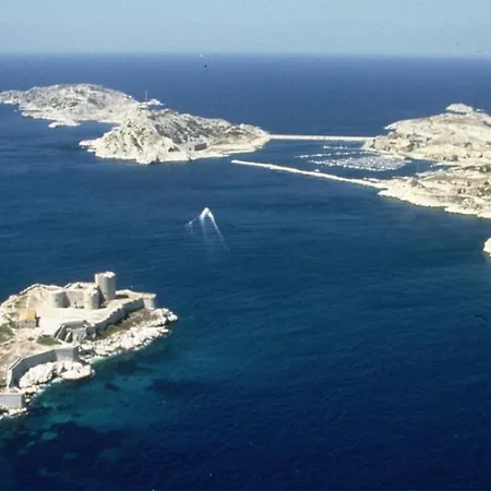 Ile Du Frioul Apartment *