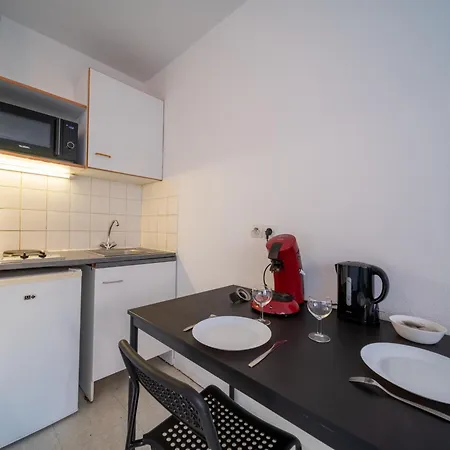 Equipe A 6min De La Gare St Charles * Marseille