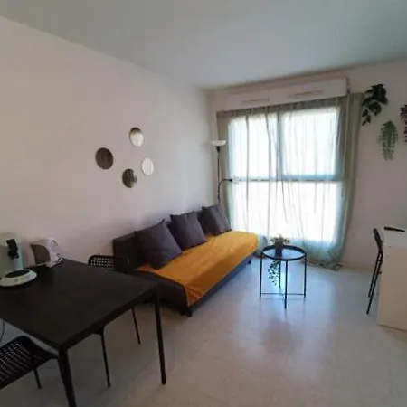 Equipe A 6min De La Gare St Charles Apartment