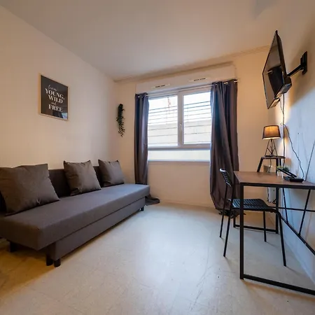 Equipe A 6min De La Gare St Charles Apartment