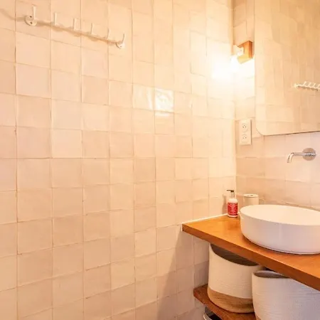 Apartment Halte Poetique Au Panier 2 Balcon & Clim *