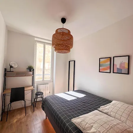 Le Nau - Centre Apartment *