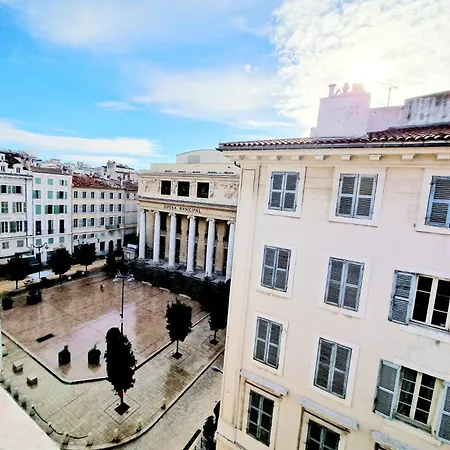 De - Vieux-port - Quartier Opera Apartment *
