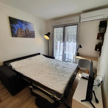 Equipe A 6min De La Gare St Charles Apartment *