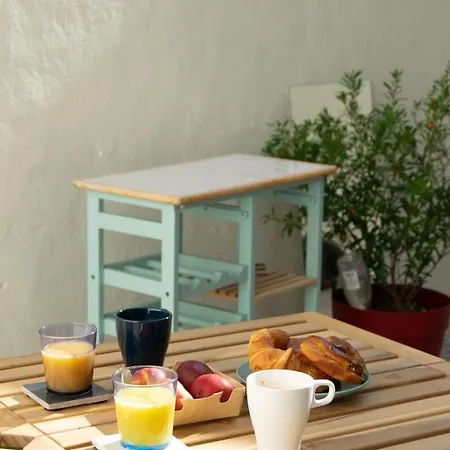 Avec Terrasse Authentique A *