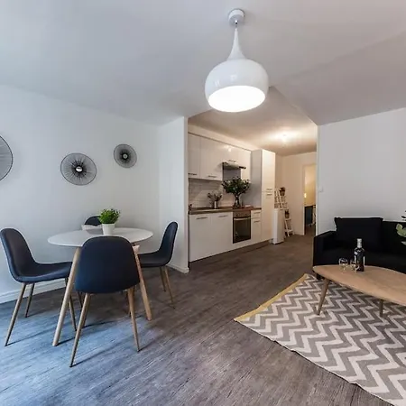 Elegant Au Panier 3em Marseille