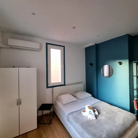 Apartment T2 Vieux Port Place Daviel *