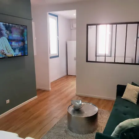 Apartment T2 Vieux Port Place Daviel Marseille