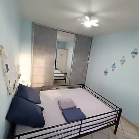 T3 Equipe Avec Petit Balcon Apartment *