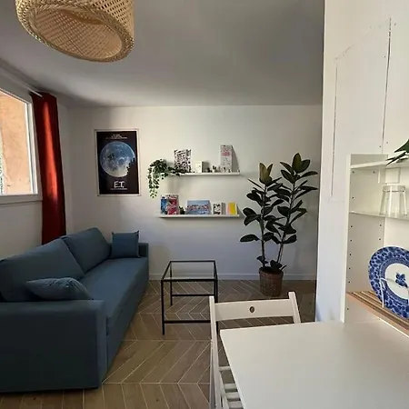 Magnifique 2 Pieces Au Coeur Du Panier * Marseille